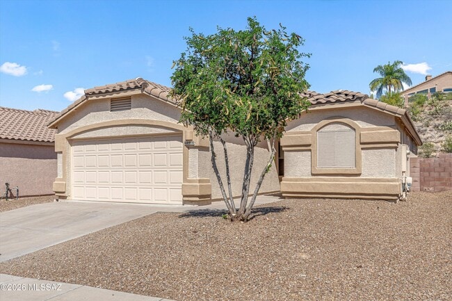 Building Photo - 60958 Cantle Ct
