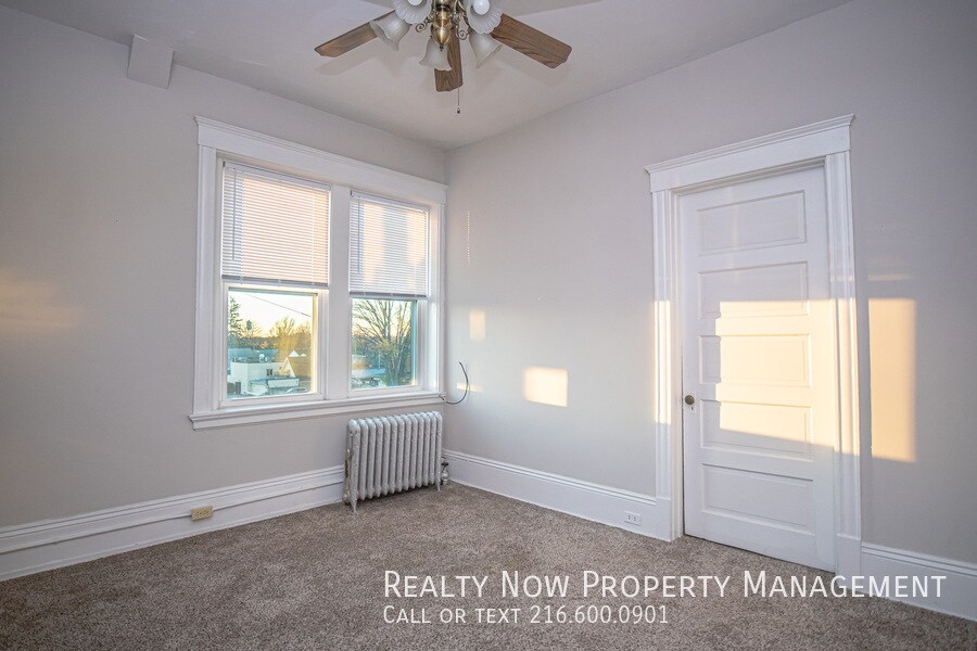 Building Photo - 4088 Erie St