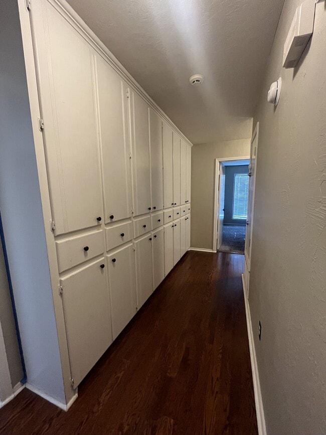 Building Photo - 1601 SW Boyles Landing Rd