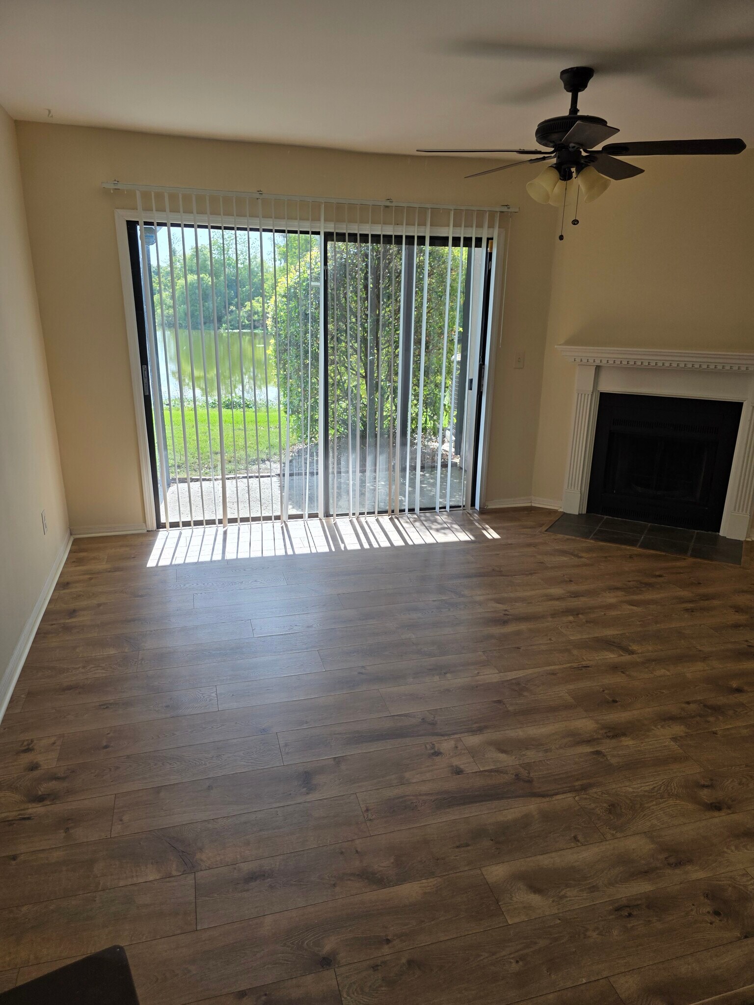 Building Photo - 16586 Brigadoon Dr