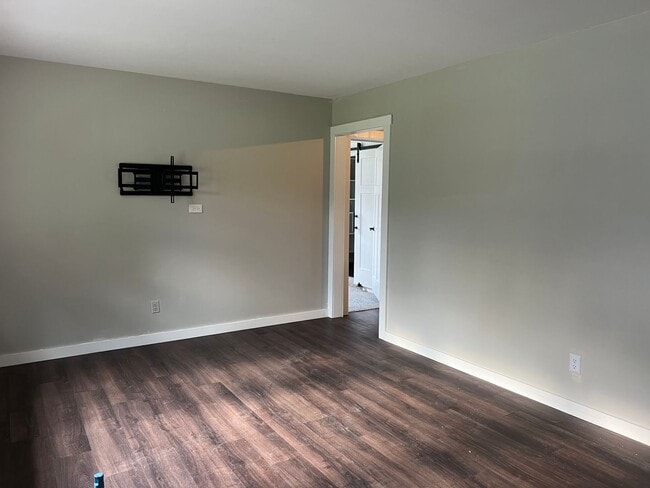 Building Photo - Beautiful one level home in JC!