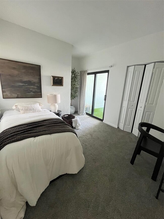 Building Photo - 2526 Pierce St