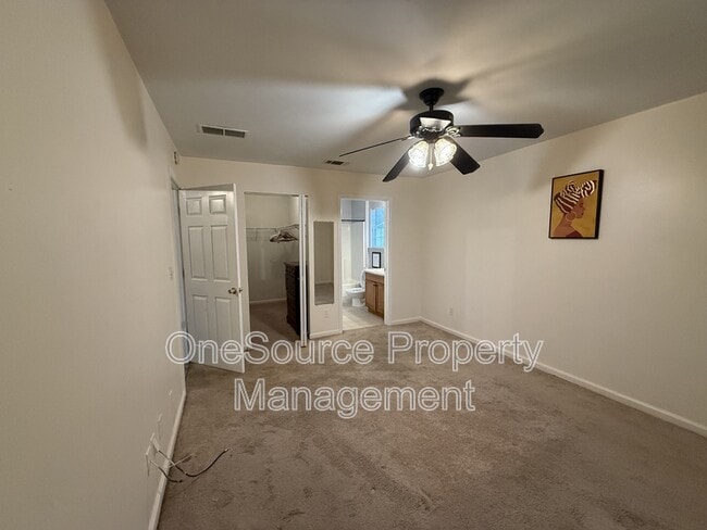 Building Photo - 261 Carterwood Dr