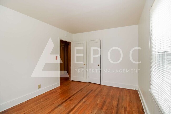 Building Photo - 919 Bellvue St