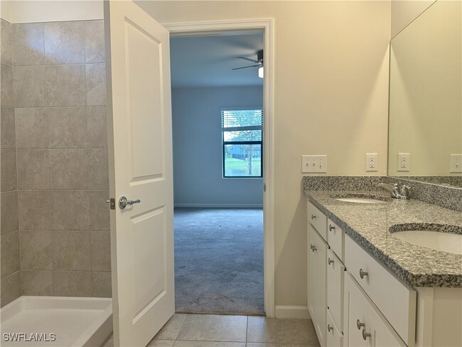 Building Photo - 16037 Beachberry Dr