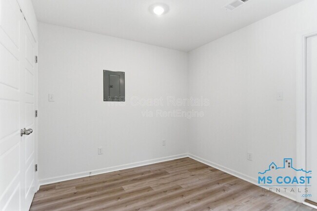 Building Photo - 13459 Gorman St