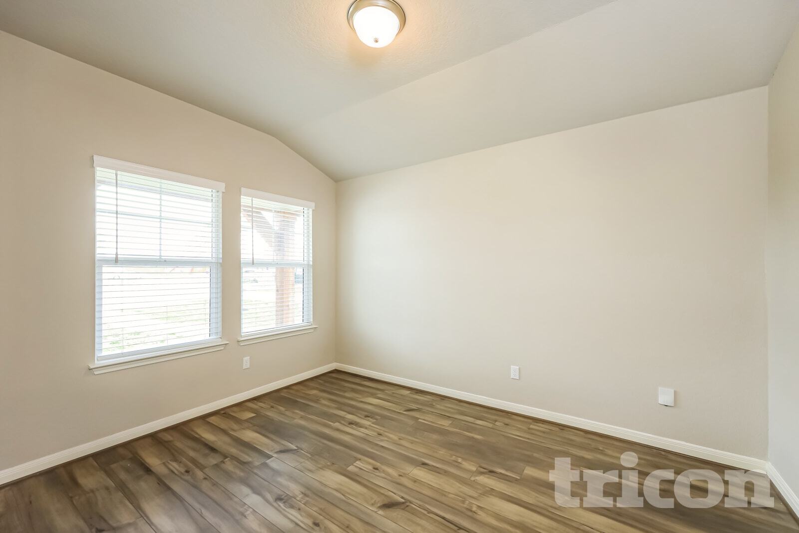 Building Photo - 5814 Nyla Wy