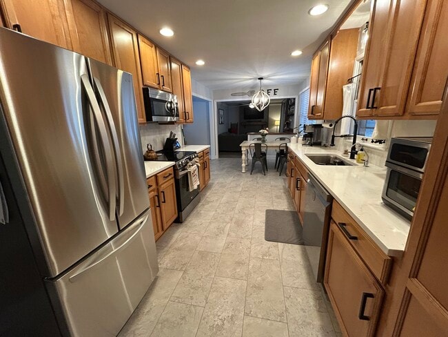 Building Photo - 4101 Ritterskamp Ct