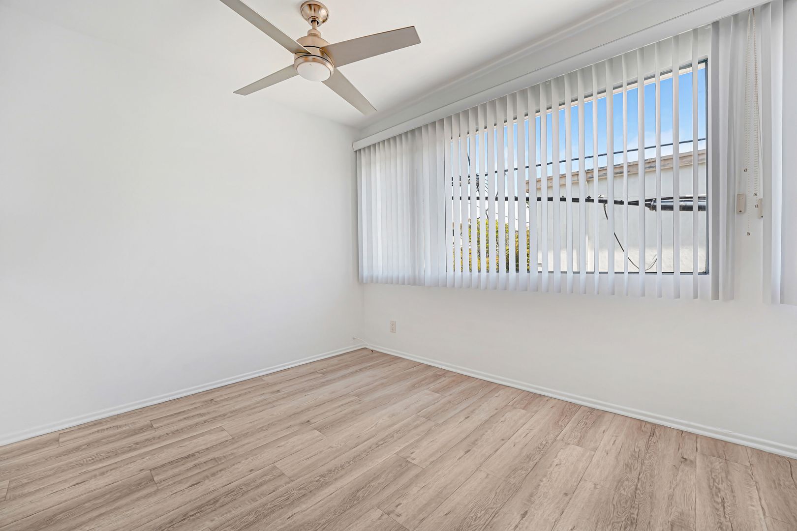 Building Photo - 505 Idaho Ave