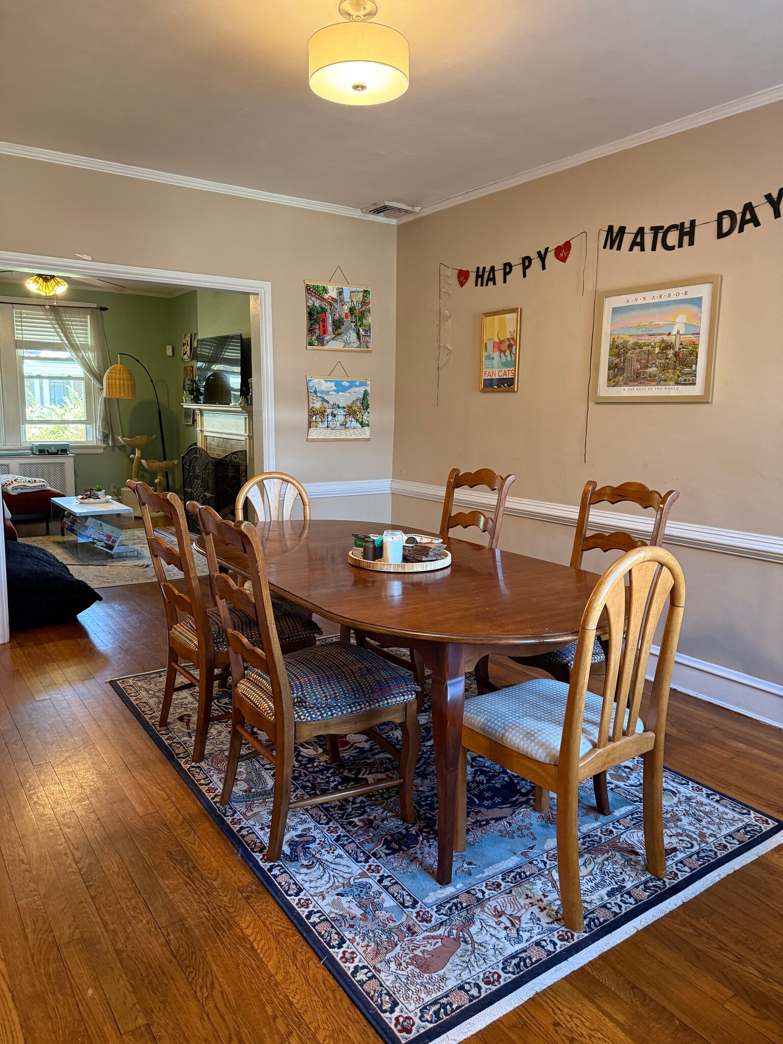 Building Photo - 2904 Parkwood Ave