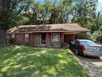 Building Photo - 1601 Oberle Rd