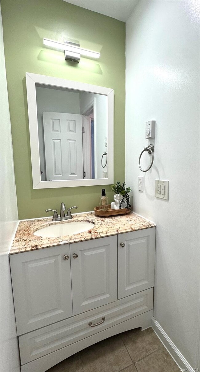 Building Photo - 634 Fox Run Ln