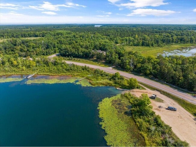 Building Photo - 11423 Fawn Lake Rd