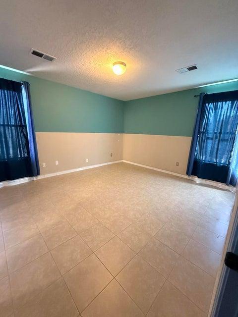 Building Photo - 290 Asbury Rd NE