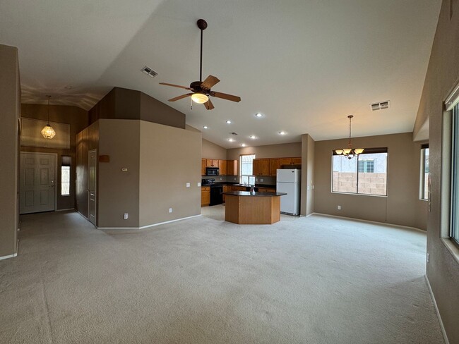 Building Photo - 2 Bedroom Single Story Home Available in Arizona Traditions Retirement Community Located Near Bel...
