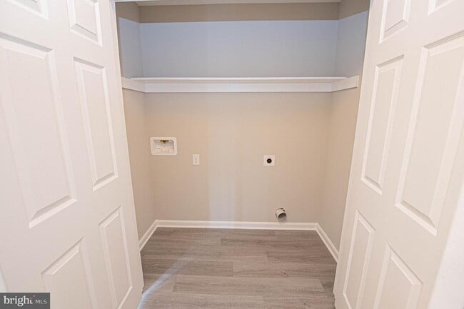 Building Photo - 243 Morgans Ct