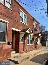 Building Photo - 107 Overbrook Ave