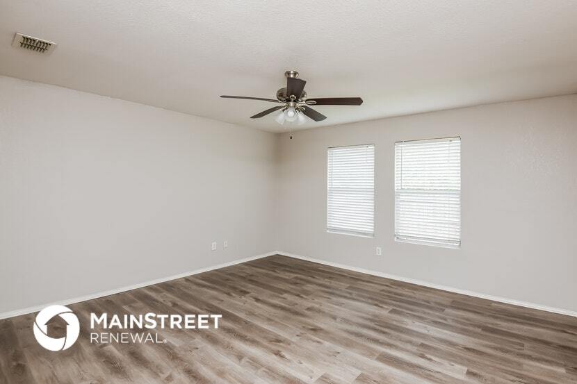 Building Photo - 1601 Queens Brook Ln