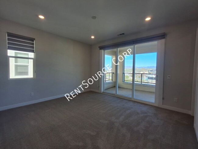 Building Photo - 27231 W Coyote Bush Ct