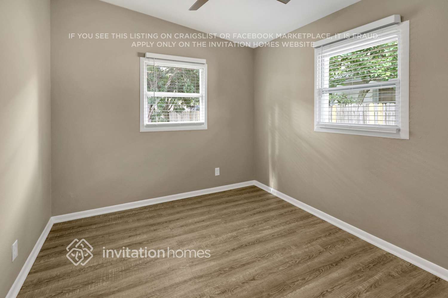 Building Photo - 5226 7th Ave N