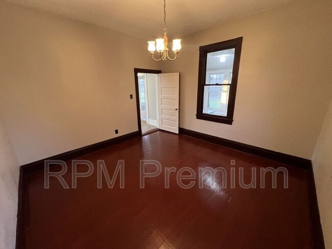 Building Photo - 8222 LA-955