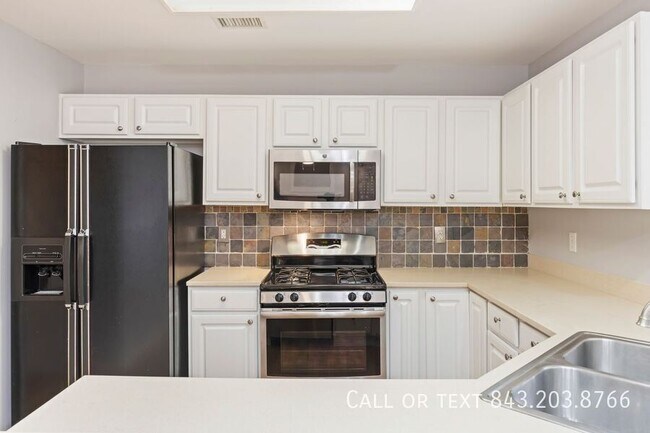 Building Photo - 1063 Clearspring Dr