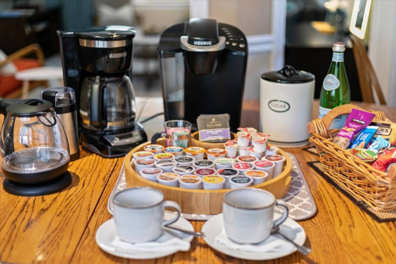 Building Photo - 46 Russell St