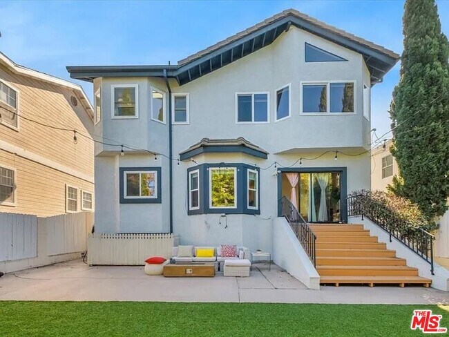 Building Photo - 7937 W 80th St