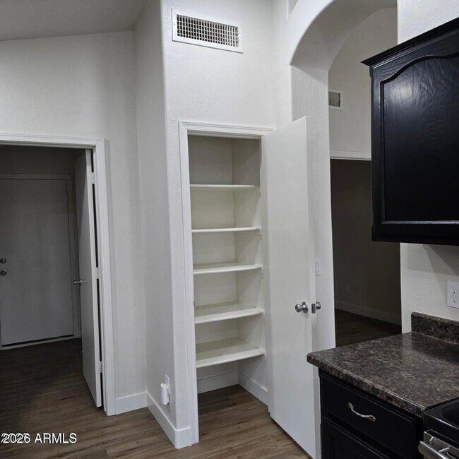 Building Photo - 11606 W Grapefruit Ct