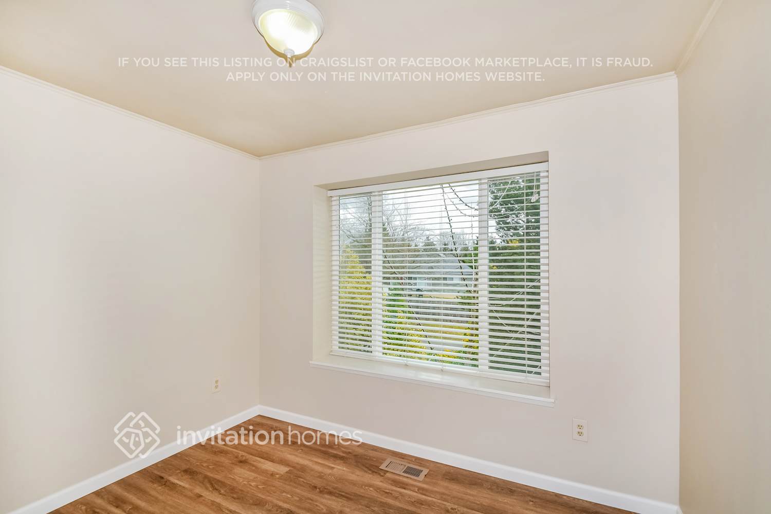 Building Photo - 11834 SE 263rd Ct