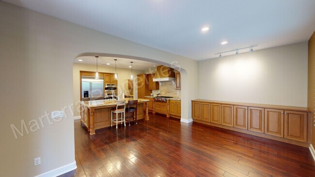 Building Photo - Beautiful Home in Portola Springs