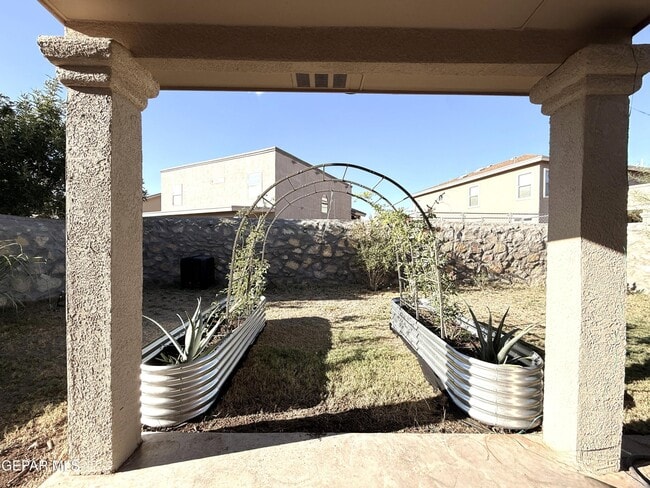 Building Photo - 4933 Copper Ranch Ave