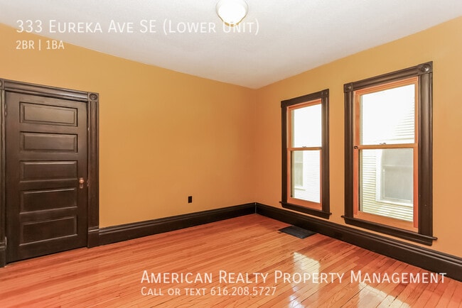 Building Photo - 333 Eureka Ave SE