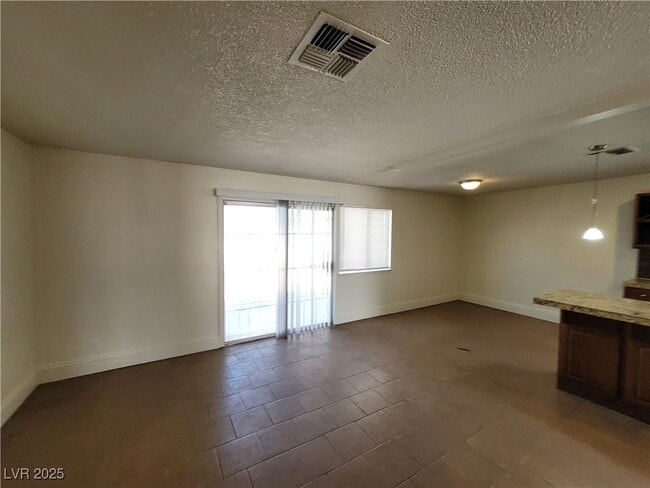 Building Photo - 3908 Montebello Ave