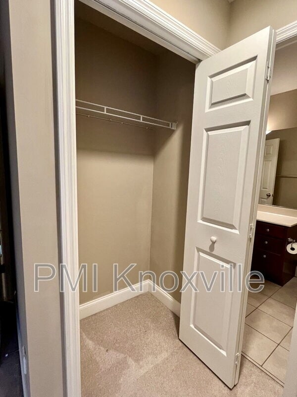 Building Photo - 4601 Ivy Rose Dr