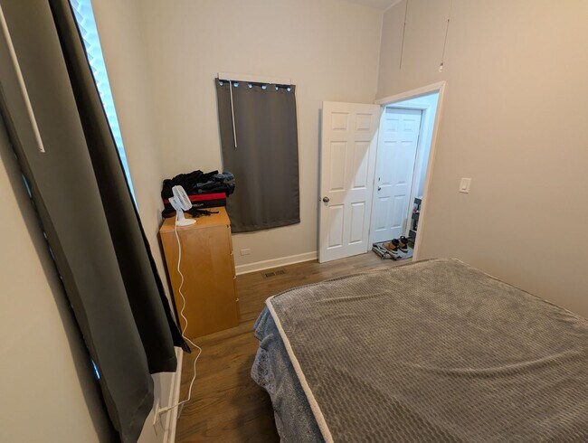 Building Photo - AM-Moffat LLC