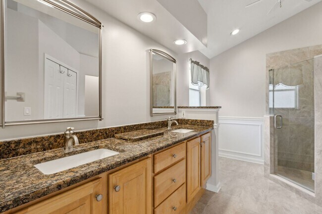 Building Photo - Coastal Luxury Meets Modern Efficiency – 4...