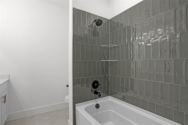 Building Photo - 2553 Huxley Mews