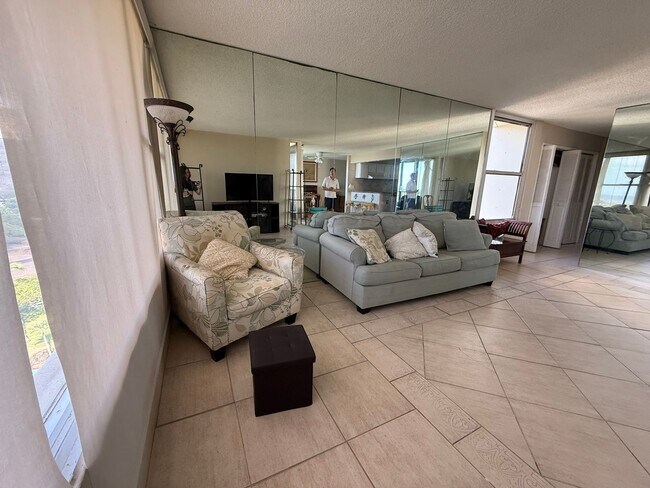 Building Photo - Mostly Furnished 2BR/2BA Condo