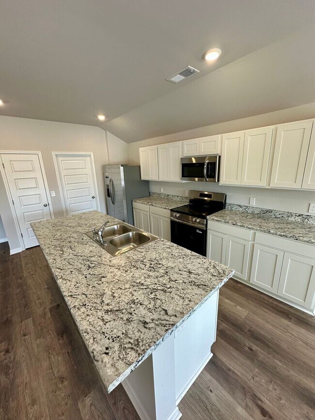 Building Photo - *MARCH FREE** Brand New  Three Bedroom | Two Bathroom Home in Odenville