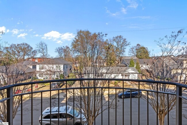 Building Photo - 7 Hamilton Ave