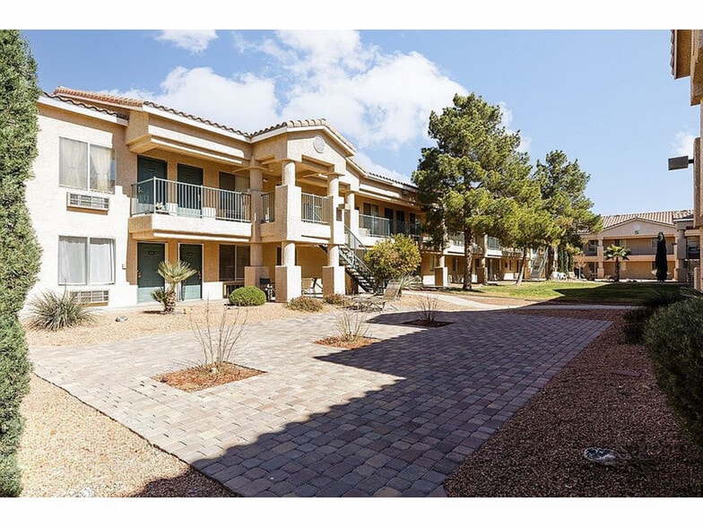Building Photo - 100 Pulsipher Ln