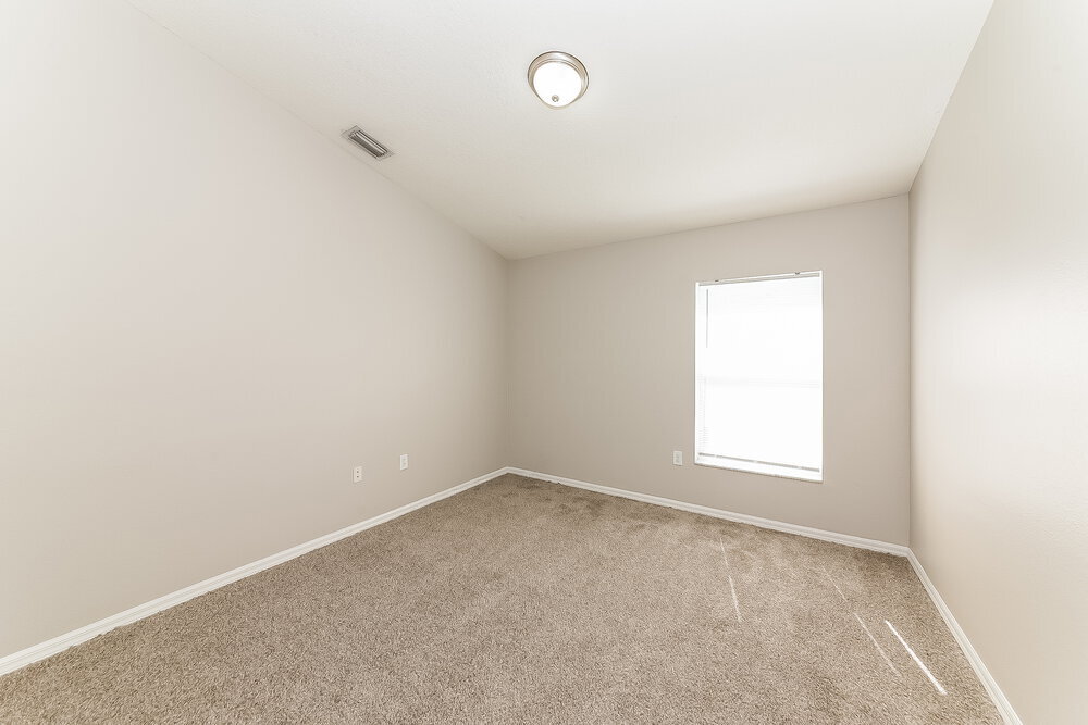 Building Photo - 13731 Ogakor Dr