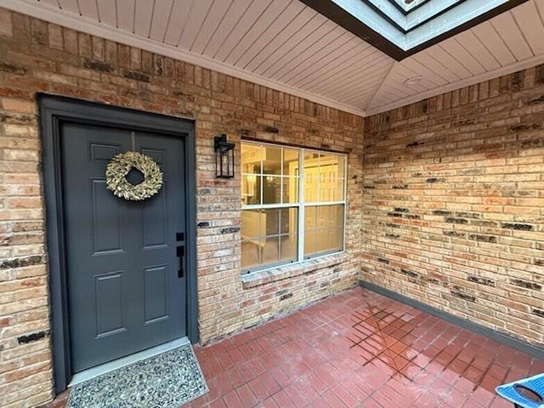 Front Door - 5325 Bent Tree Forest Dr