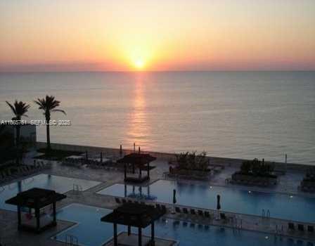 Building Photo - 1830 S Ocean Dr