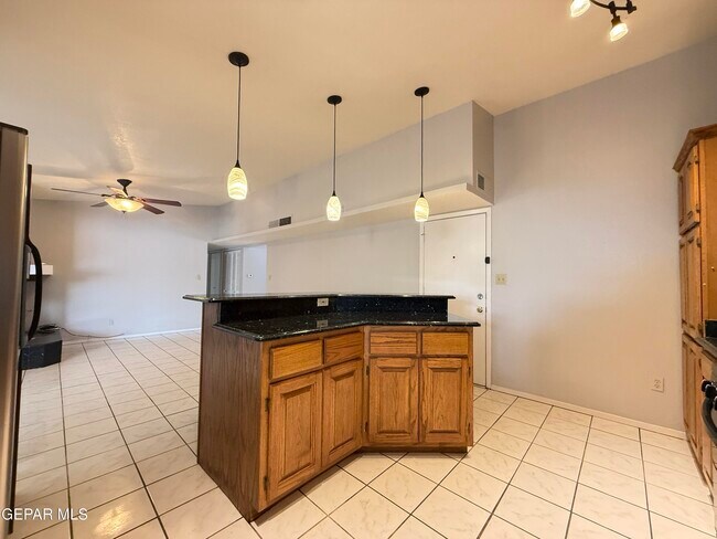 Building Photo - 11109 Pink Coral Dr