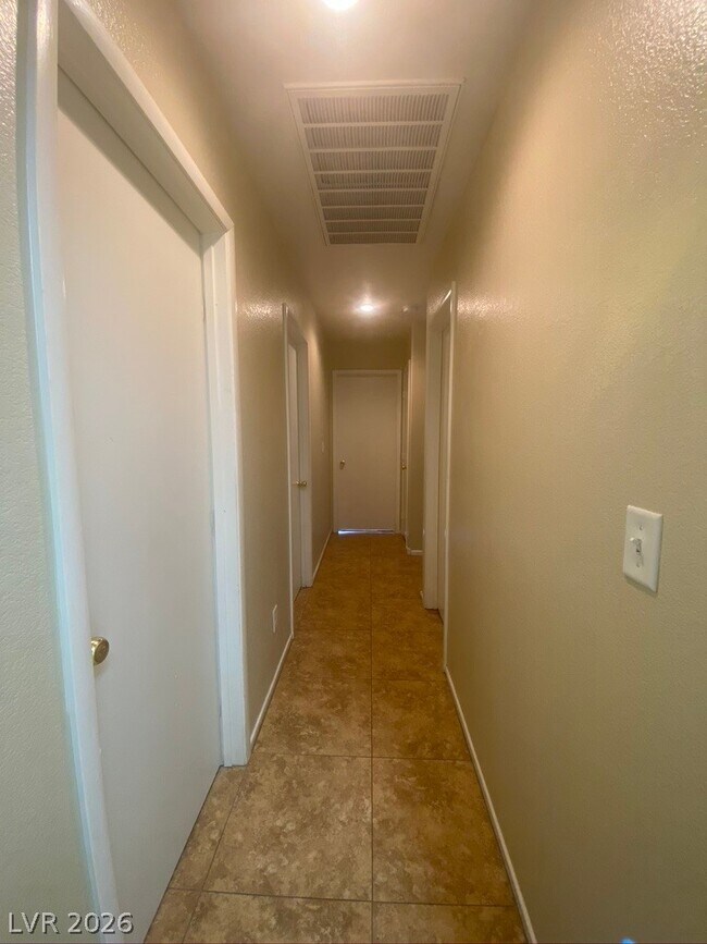 Building Photo - 4032 Coburn St