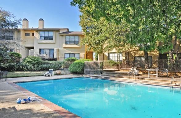 Building Photo - 8642 Fredericksburg Rd