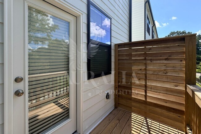 Building Photo - 3611 Elm Grv Ln