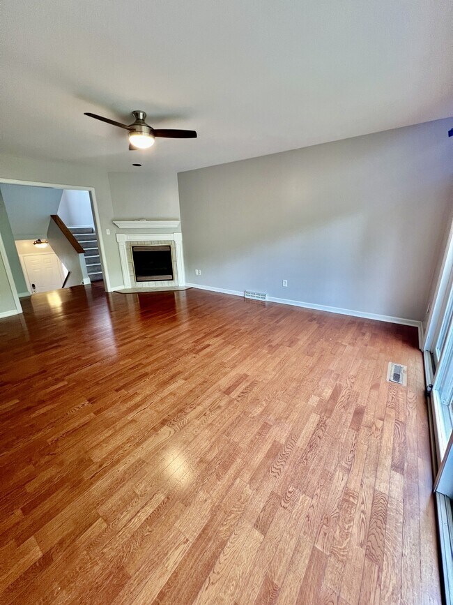 Building Photo - 171 Windwood Dr